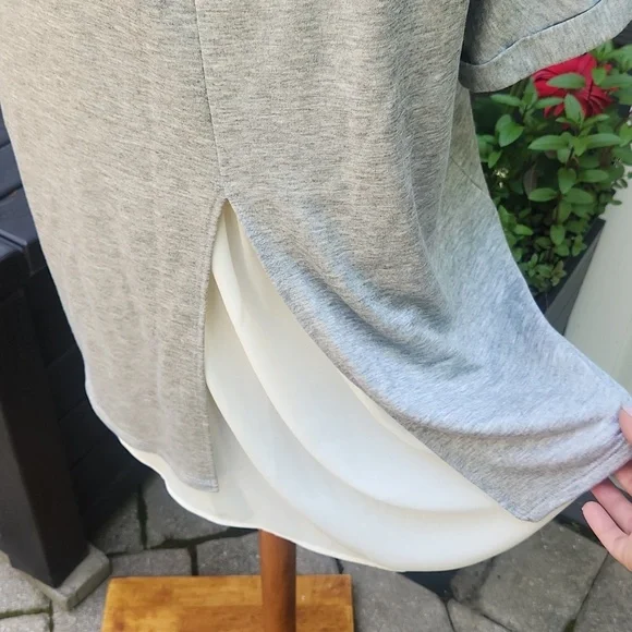 NWOT Gilli Layered Tee - Picture 5 of 7